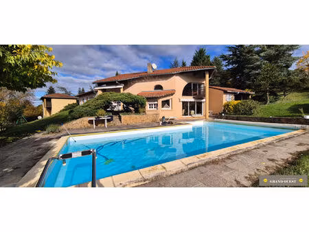 vente maison 8 pieces lentilly