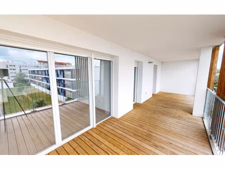 location appartement  m² t-3 à cugnaux  741 €