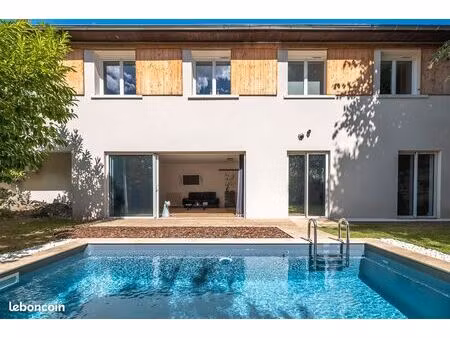 maison de ville 220 m2