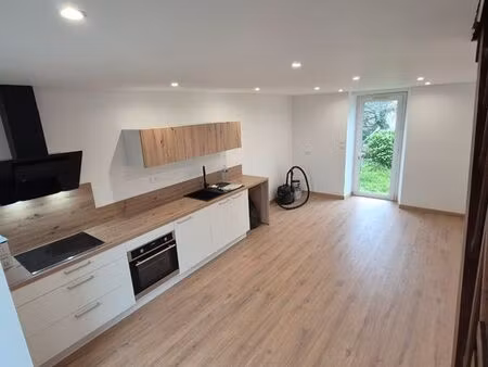 loue maison a la chapelle saint laurent