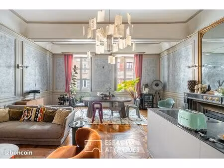 appartement 4 pièces 94 m²