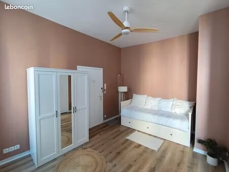 charmant studio meublé calme et lumineux