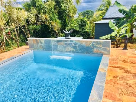 bel appartement sous maison à sofaia