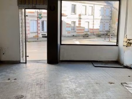 local commercial 40 m²