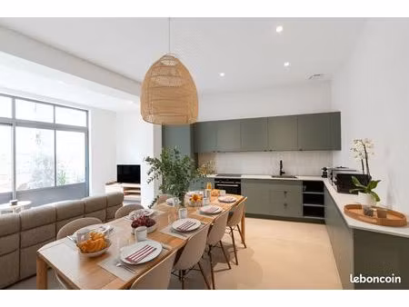 chambre climatisée avec salle d'eau et wc privatifs - coliving gambetta-fondaudège