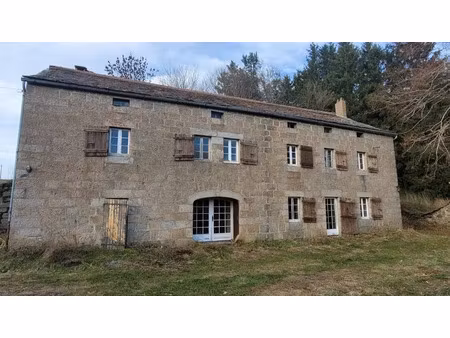 vente ferme 7 pièces à le chambon-sur-lignon (43400)  295 000 €