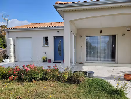 vente maison 5 pièces 115 m² meschers-sur-gironde (17132)