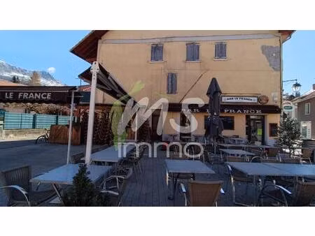 local de 197 m² - chorges