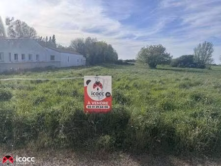 vente terrain à saint-michel-en-l'herm (85580) : à vendre / 2410m² saint-michel-en-l'herm
