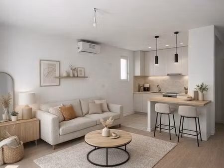 t2 avec 2 parkings et jardin privatif