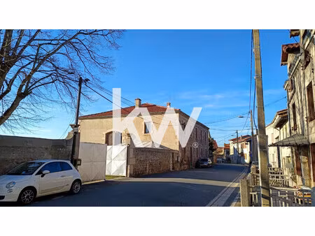 immeuble à vendre périgneux