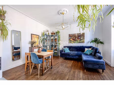 maison de ville des années 30 avec jardin