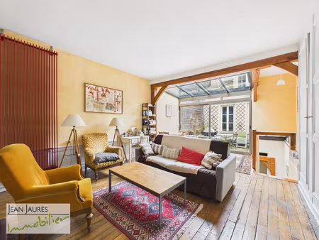 troyes - maison de ville avec terrasse dans le bouchon