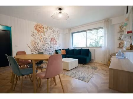 superbe 2 pièces rénové avec goût