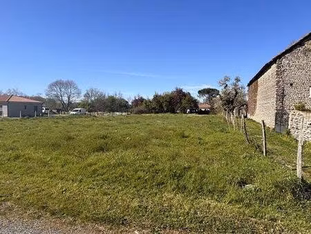 terrain constructible viabilisé à vendre