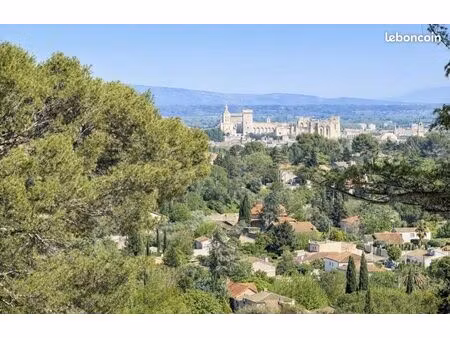 appartement 3 pièces 130 m²