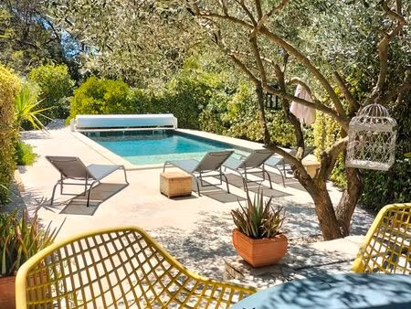 villa de plain pied 150 m2 avec piscine