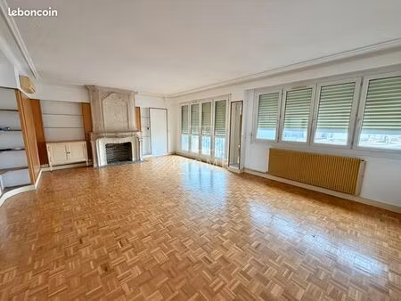 appartement 6 pièces 163 m²
