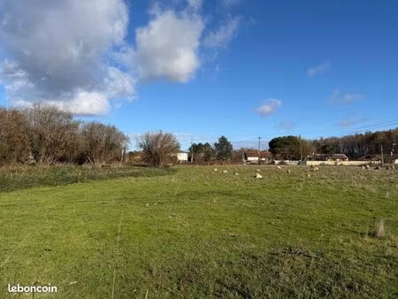 terrain 600 m² ambares et lagrave