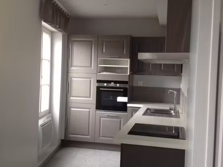 centre ville sablé t3 très ensoleillé