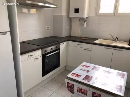 beau appartement t3 meublé