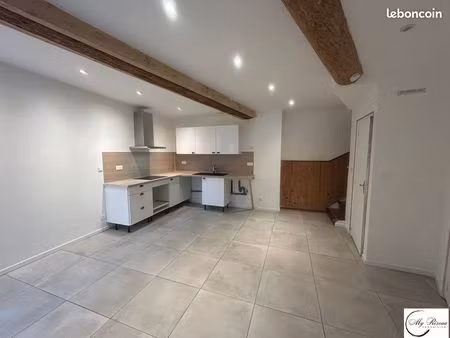 maison de village 4 pièces 80 m²