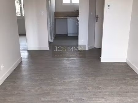 appartement 3 pièces 44 m²