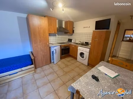 studio 1 pièce 23 m²
