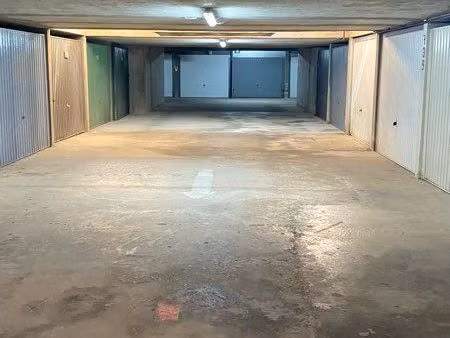 garage location annuelle
