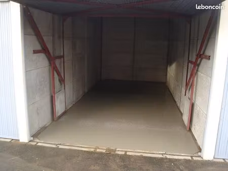 garage à louer
