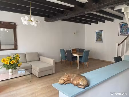 charmante maison de ville  2 chambres  garage