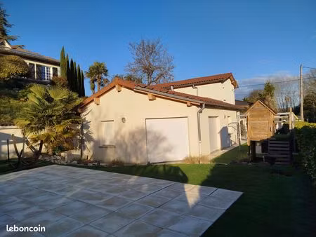 maison individuelle meublée 6 pièces