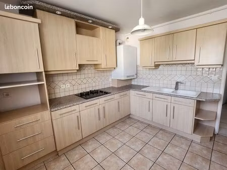 appartement 3 pièces 70 m²