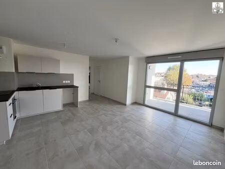 appartement 2 pièces 44 m²