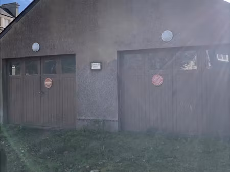 location parking 50 m² à valognes (50700)  300 €