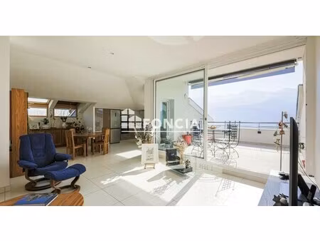 appartement de luxe à vendre dans le quartier hameaux