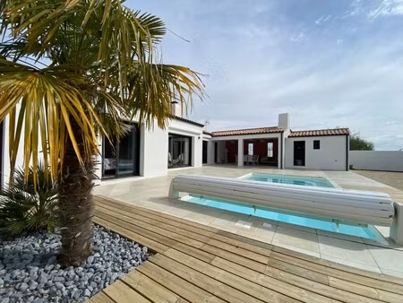 propriété à vendre à la barre-de-monts