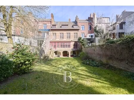 maison de luxe à vendre dans le quartier grand boulevard