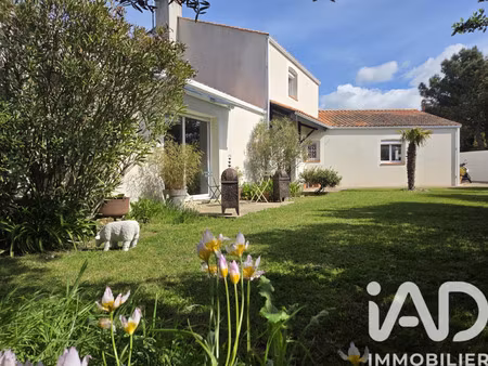 maison de luxe à vendre à le fenouiller