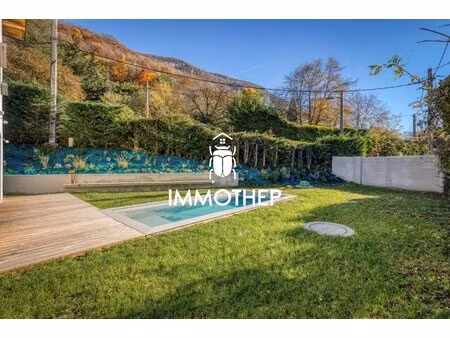 maison de luxe à vendre dans le quartier nord est