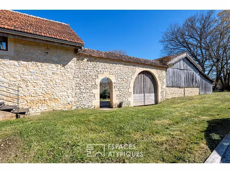 maison de luxe à vendre à saint-pierre-de-chignac