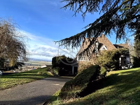 maison de luxe à vendre à la côte-saint-andré