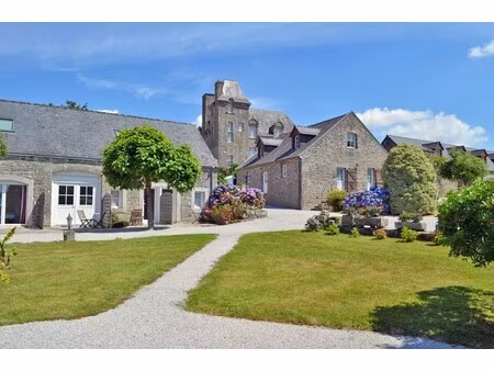 maison de luxe à vendre à plonévez-porzay