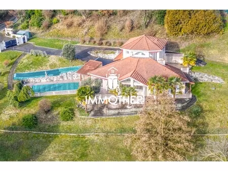 maison contemporaine à vendre dans le quartier bourg sud manguely