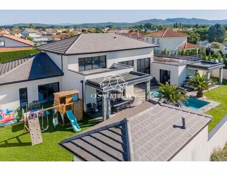 maison de luxe à vendre à satolas-et-bonce