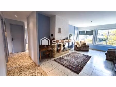 lumineux f5 de 110 m² avec terrasses  garage et parking – coeur d'apt