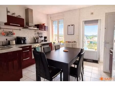 hyper centre - 3-4 chambres - beau jardin