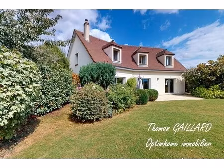 maison contemporaine le neubourg - 7 pièces - 188 m2 hab -1302 m2 de terrain