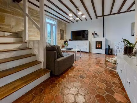 propriété de caractère 1948 rénovée 164 m² - tomettes  poutres  piscine dont dépendance au