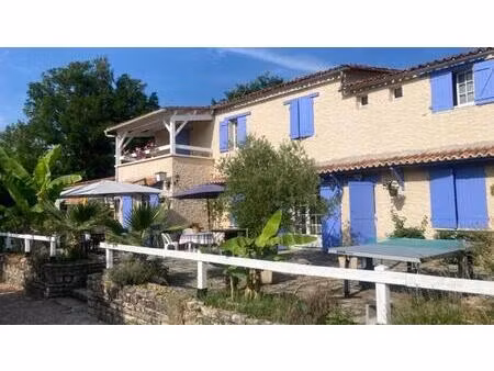 maison d'hôtes dans un lieu touristique